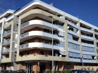 Appartamento in vendita a bari strada san girolamo, 31