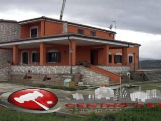 Villa all'asta a rionero in vulture 85028 rionero in vulture pz, italia