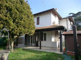 Villa in vendita a comacchio 