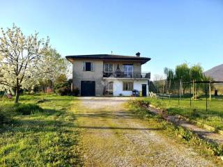 Villa bifamiliare in vendita a cervarese santa croce via fontane
