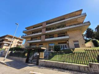 Appartamento in in affitto da privato a roma via adolfo vigorelli, 7