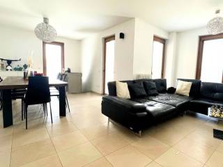 Appartamento in vendita ad altamura via bruxelles