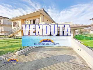Villa in vendita a isola della scala via umberto giordano, 1