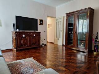 Appartamento in in vendita da privato a napoli via pietro castellino, 88