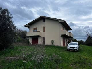 Casale in vendita a loreto aprutino contrada fiorano