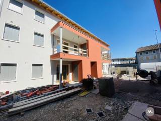 Appartamento in vendita a cordenons via trevisit