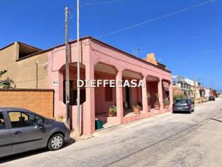 Casa indipendente in vendita a marsala contrada santa venera