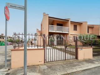 Villa a schiera in vendita a comacchio via monte caldaro 32