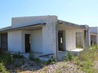Casa indipendente all'asta a fontanafredda via tomadini