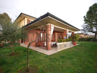 Villa in vendita a bedizzole via momangione, 12