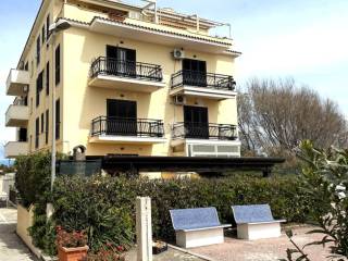 Appartamento in affitto a latina strada lungomare, 2259