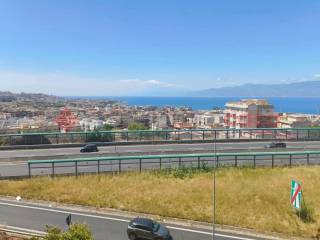 Appartamento in vendita a reggio di calabria via carrera ii, 13