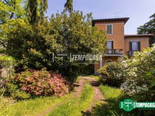 Villa in vendita a castellanza corso giacomo matteotti 25