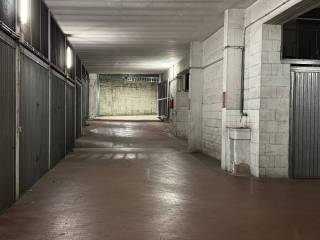 Garage in vendita a roma 