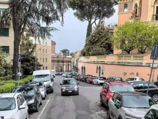 Garage in vendita a roma via francesco denza