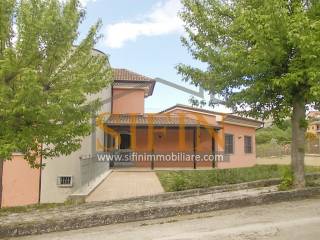 Villa in vendita a frigento via san rocco