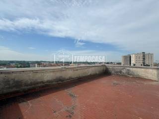 Appartamento in vendita a mantova viale montello 8