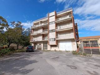 Appartamento in vendita a pineto strada provinciale casoli scerne