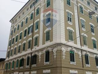 Appartamento in affitto a trieste scala winckelmann, 2