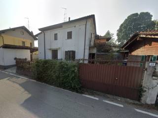 Casa indipendente all'asta a gambolò via francesco baracca, 18