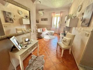 Casa indipendente in vendita a cervinara via cupa, 50