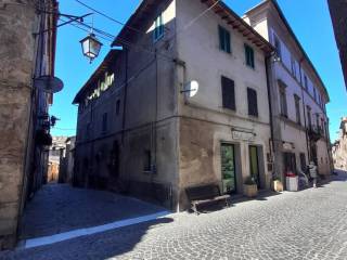 Appartamento in vendita ad acquapendente via fabrizio g., 1