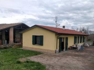 Villa all'asta a langhirano strada di tordenaso, 49/1