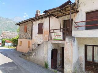 Casa indipendente in vendita a saint-marcel surpian