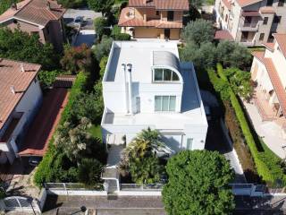 Villa in vendita a pineto via cuba, 25