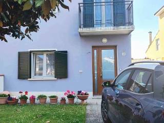 Villa bifamiliare in vendita a ferrara via polina, 25