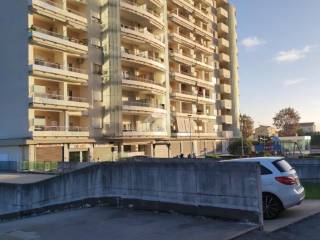 Garage in vendita a salerno via antonio russo, 14
