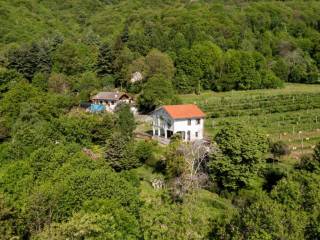 Casa indipendente in vendita a envie via civallero, 42