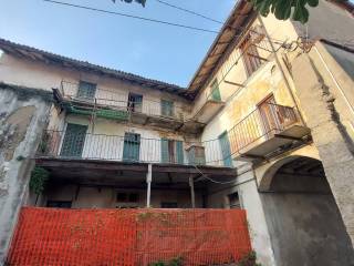 Rustico in vendita a costa masnaga via castello brianza