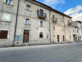 Appartamento in vendita a ovindoli via nicola sebastiani