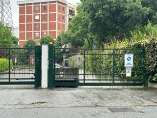 Garage in vendita a collegno via della croce, 9