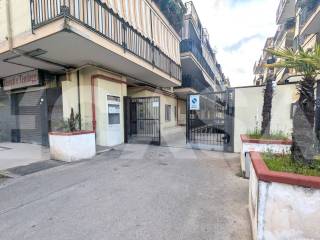 Garage in vendita a casavatore corso italia
