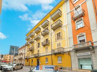 Appartamento in vendita a cuneo via carlo emanuele iii, 34