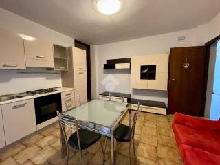 Appartamento in affitto a riese pio x via kennedy, 1