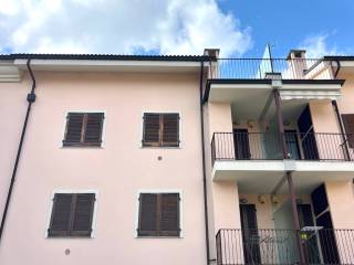 Appartamento in vendita ad alba corso canale, 100