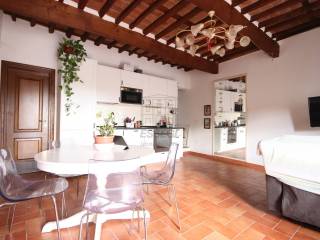 Casa indipendente in vendita a capannori via per la chiesa di camigliano, 3
