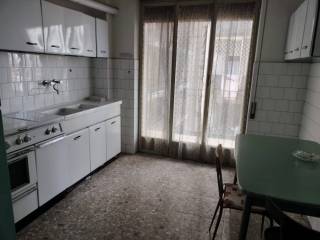 Intero stabile in vendita a lentini viale libertà, 41
