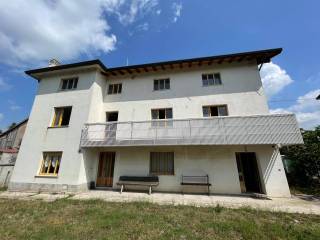 Villa in vendita a latisana via roma, 33