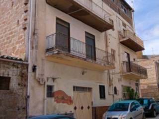 Appartamento all'asta a favara via siracusa, 17