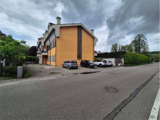 Appartamento in affitto a fino mornasco via scalabrini