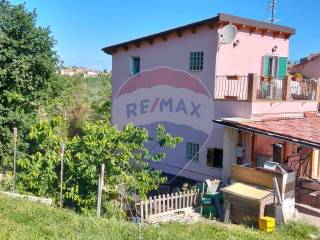 Casa indipendente in vendita a giuliano teatino 
