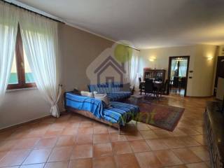 Casa indipendente in vendita a suzzara via san biagio 11