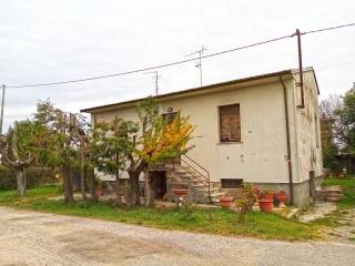 Villa all'asta ad arezzo case nuove di ceciliano, 52100 arezzo ar, italia