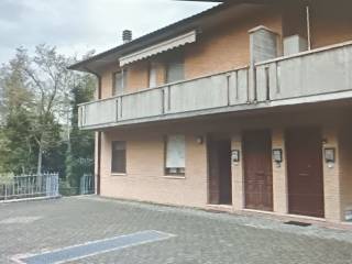 Appartamento all'asta a san severino marche via del vallato 5, san severino marche, mc,
