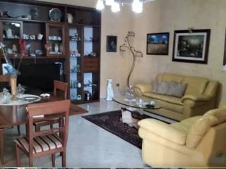 Appartamento in vendita a floridia viale pietro nenni
