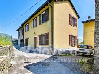 Villa a schiera in vendita a cadegliano-viconago via stradaccia, 8